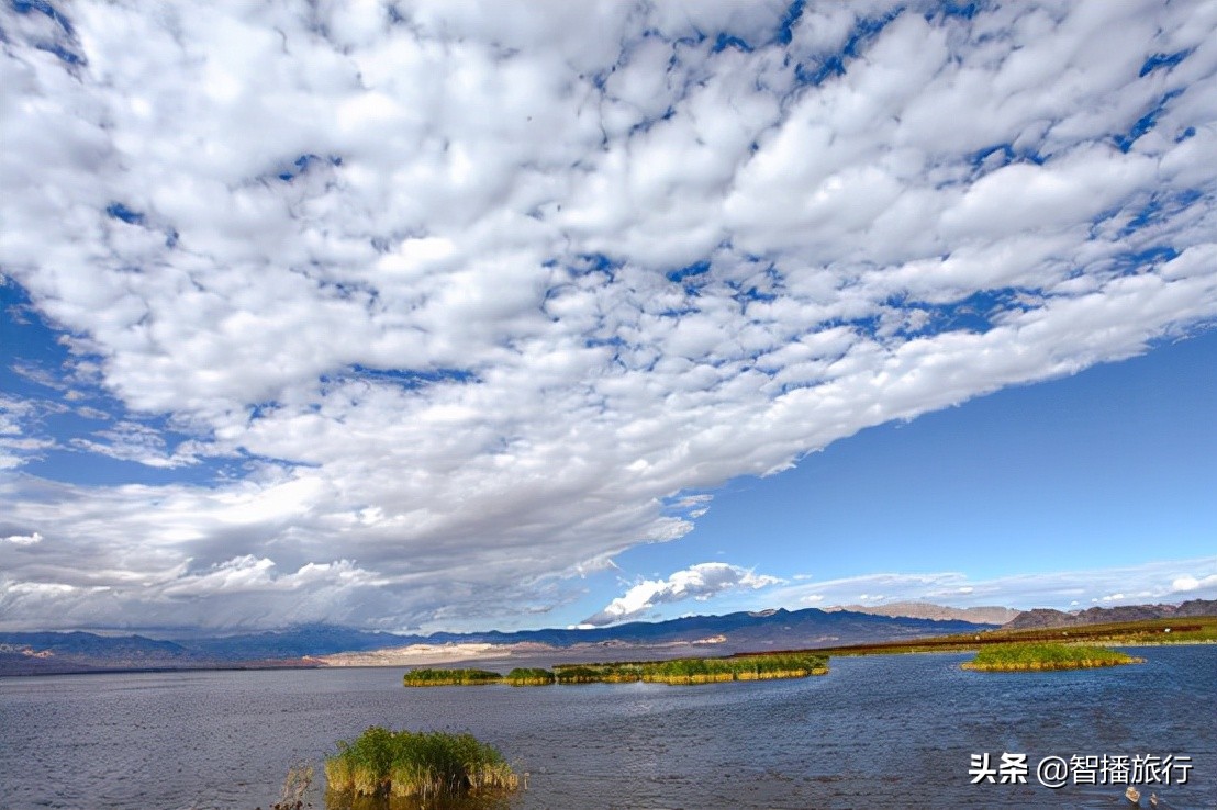 多彩美乌兰，风光无限美