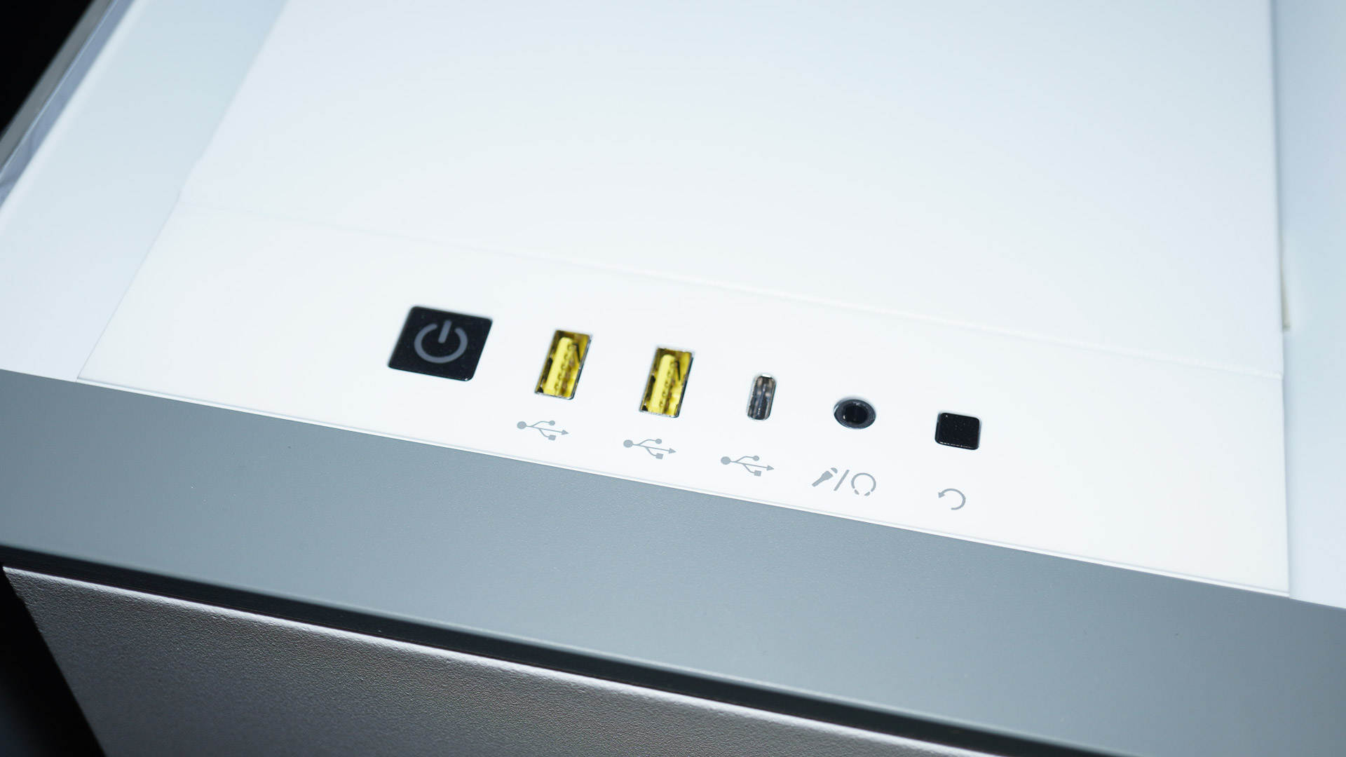 超别墅！给工作室电脑搬进海盗船+骨伽的新家