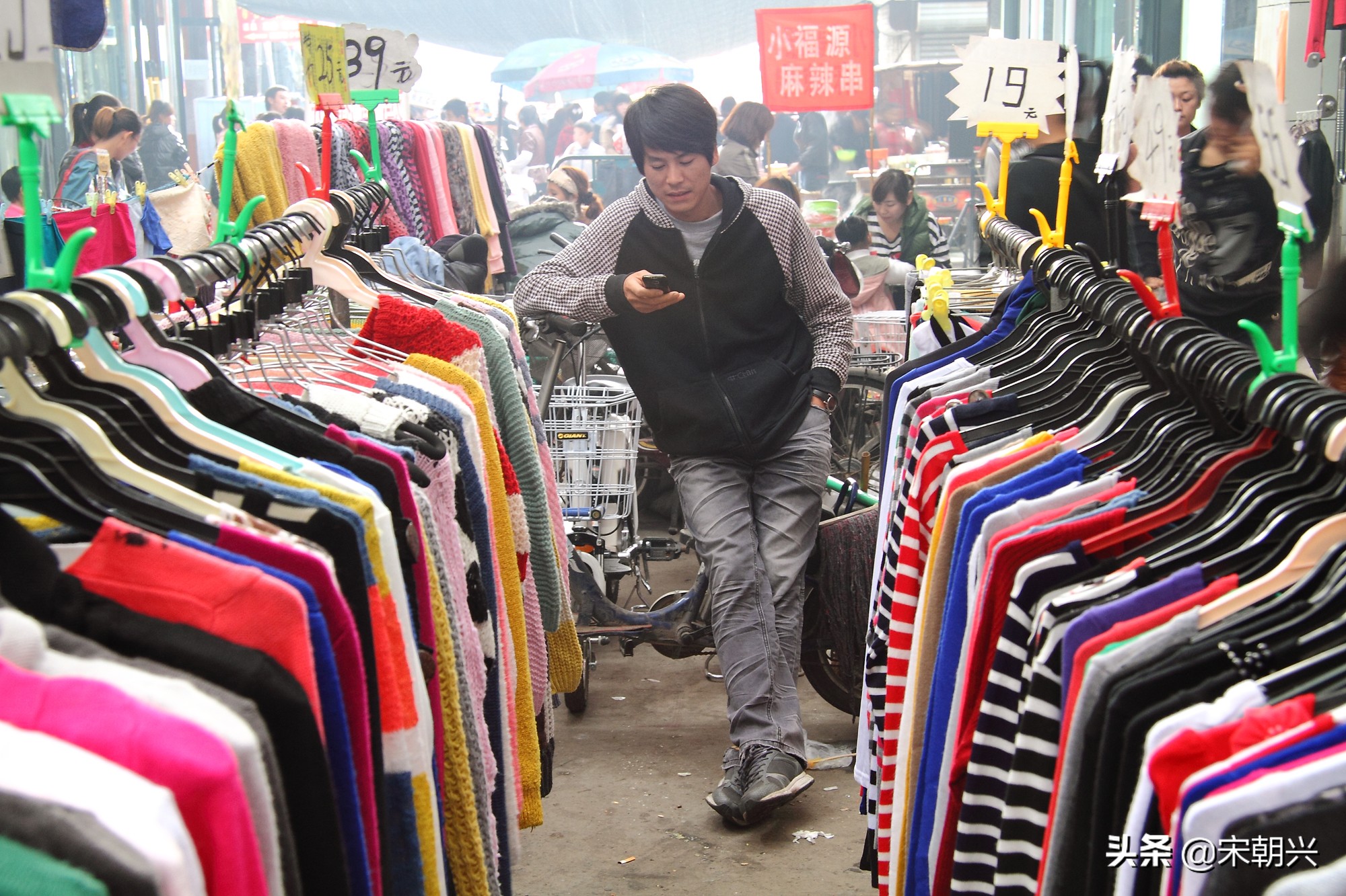 十年以后智能手机有什么变化,还记得你用过哪些手机吗