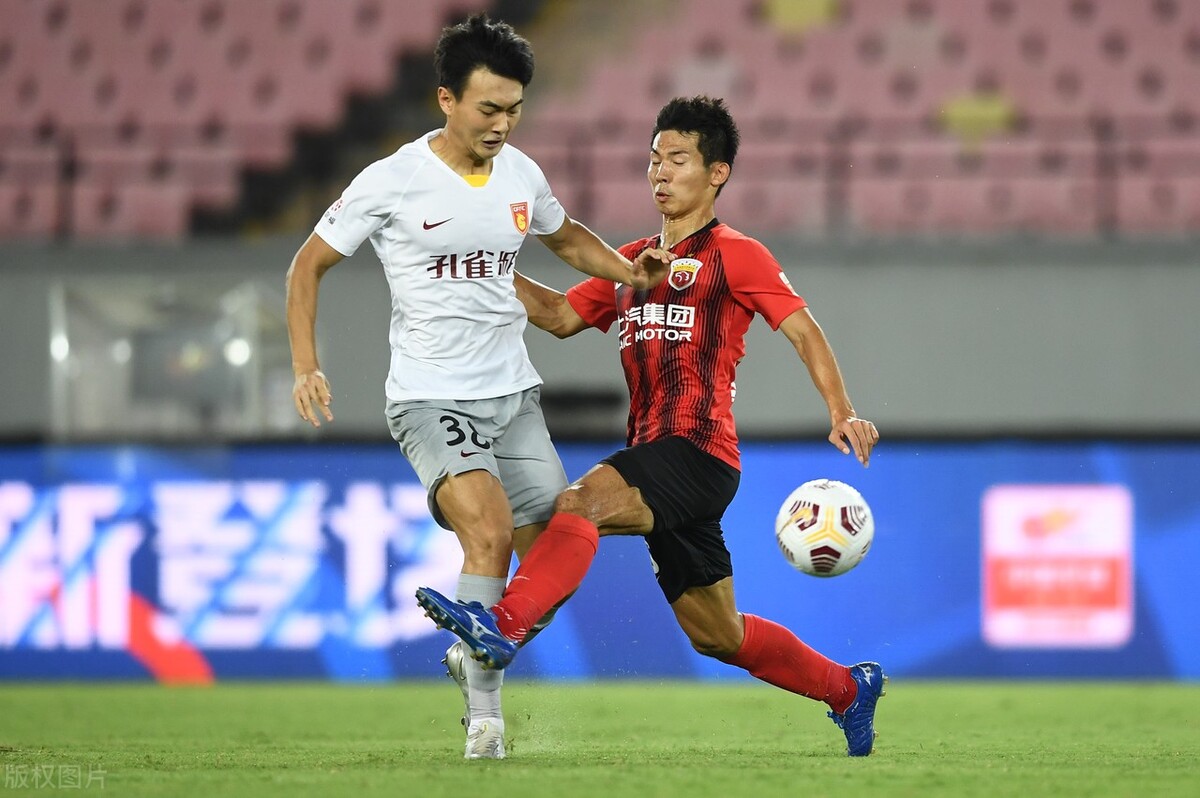 一起看国足,国足战术前瞻破釜沉舟敢于亮剑