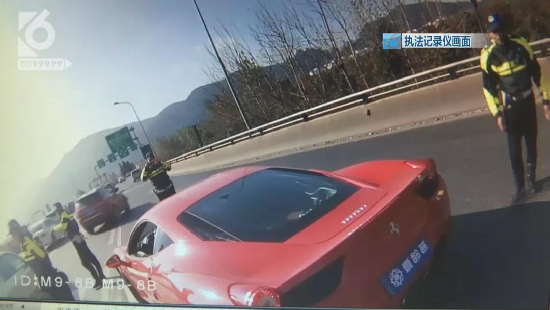 这波操作太上头！别人开业送花篮法拉利大哥开业送驾照