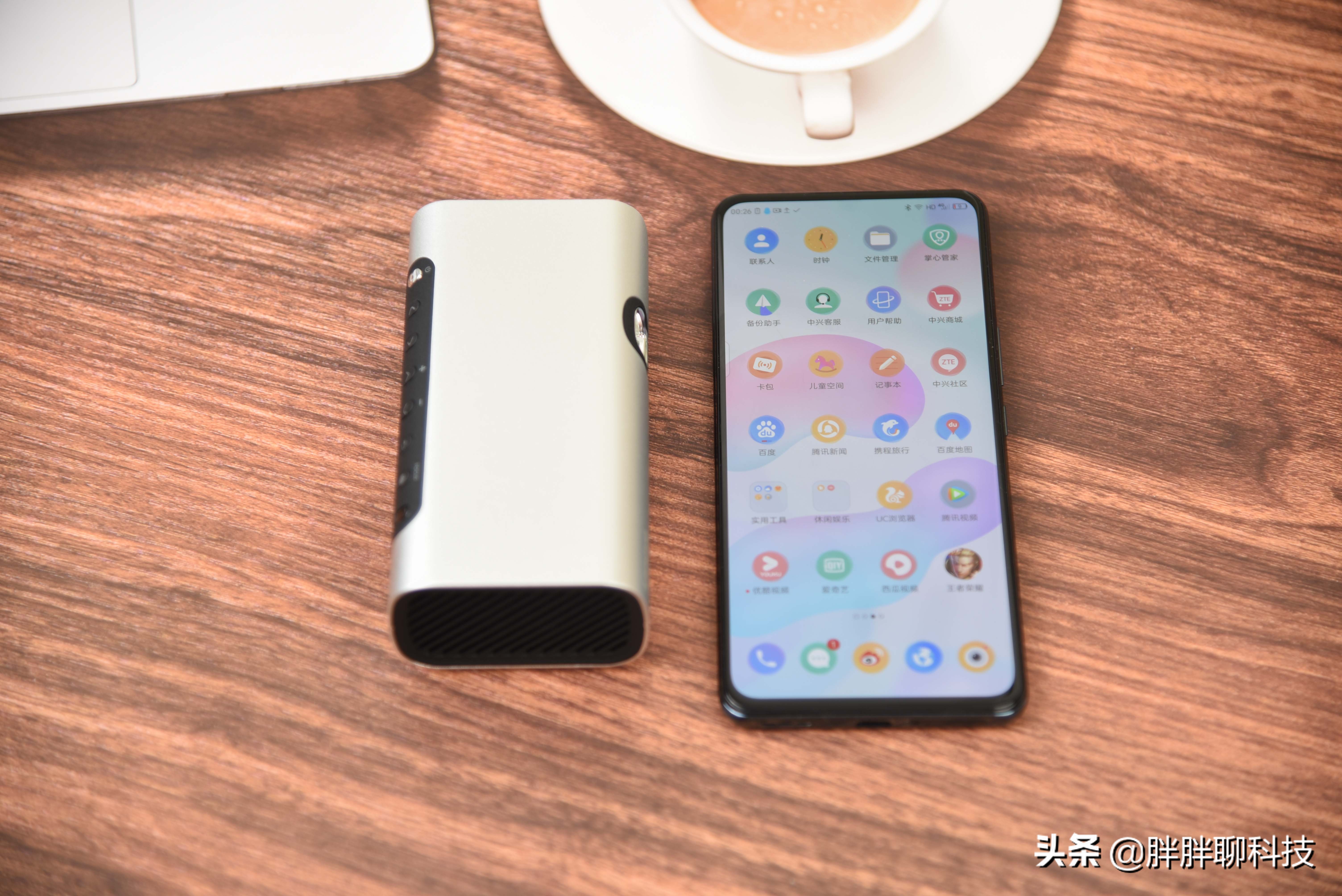 联想投影仪t200和l5哪个好用,联想投影仪t200价格