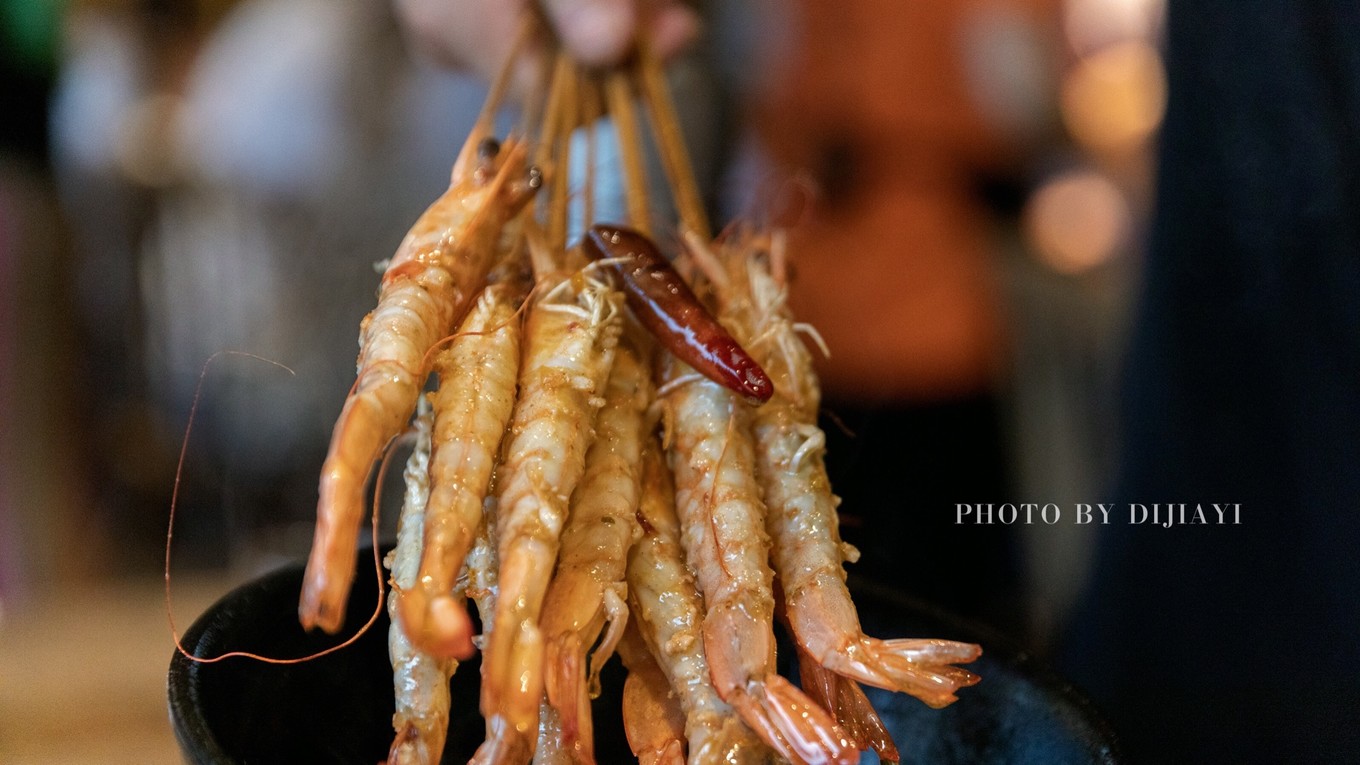 成都人气最旺的网红美食了解一下,成都万年场美食网红店