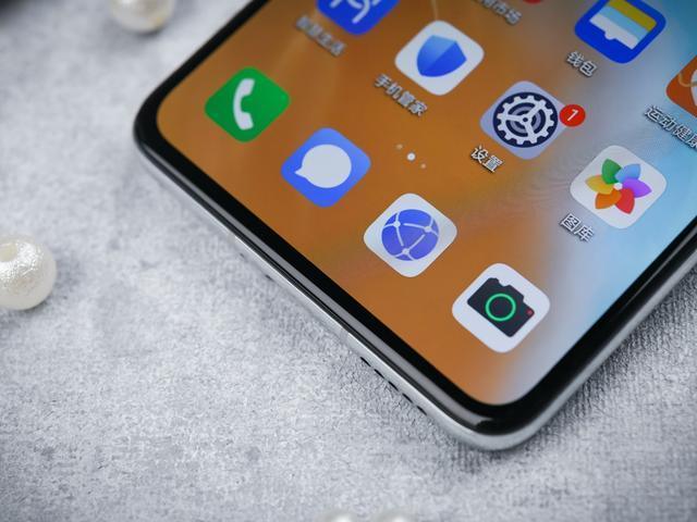 华为麒麟990小屏手机,光荣麒麟990旧款小屏旗舰