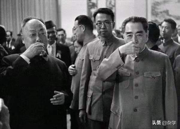 因说错一句话，周恩来怒批陈毅：革命大半辈子就这点策划纪律性？