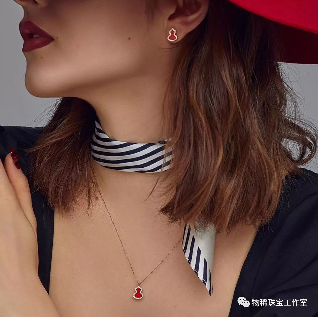 本命年戴什么首饰好龙年,本命年戴什么金饰品合适