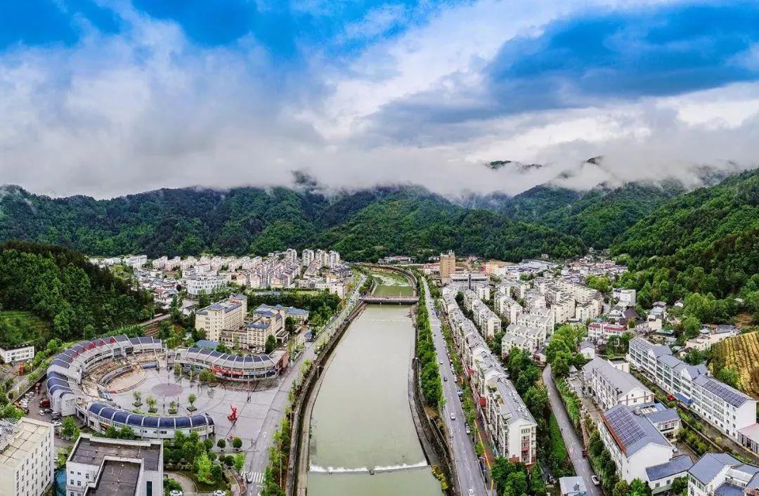 鎴戣闈掑北澶氬Ι濯氶潚灞辩湅鎴戝簲濡傛槸,鎴戣闈掑北澶氬Ι濯氭枡鎯抽潚灞卞簲濡傛槸