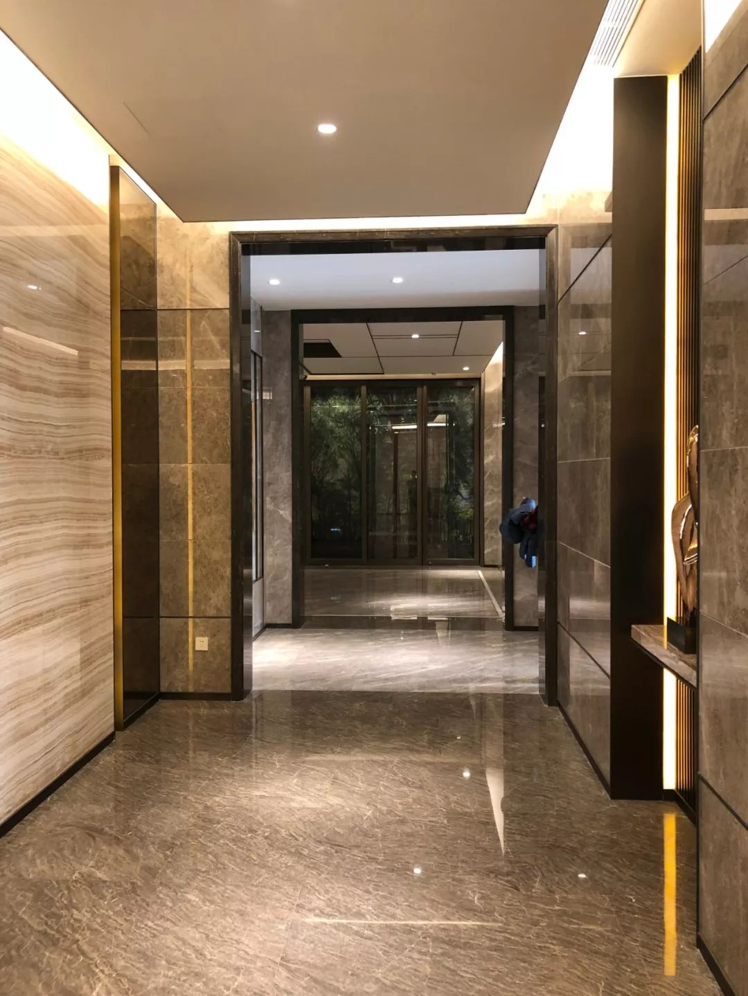 负责任的开发商不惧把最丑面展现，上品PK御品|房叔跑盘No.01