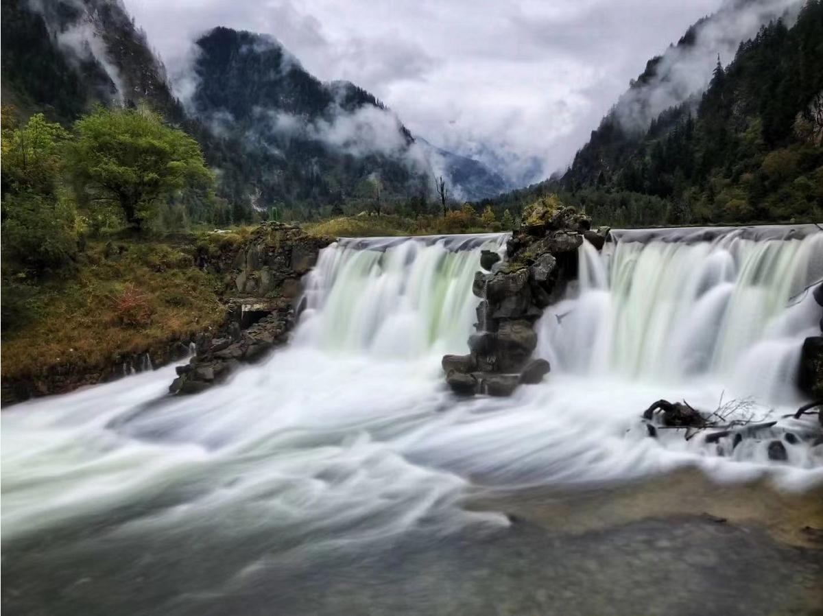 小米14拍出来的照片默认1200万,4800万像素手机为什么默认1200万