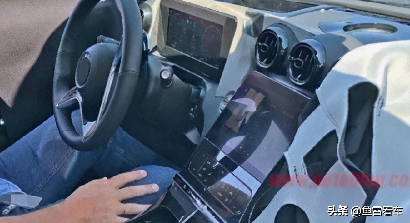 2022年新款奔驰c级是否值得买,全新奔驰c级全系标配48马力