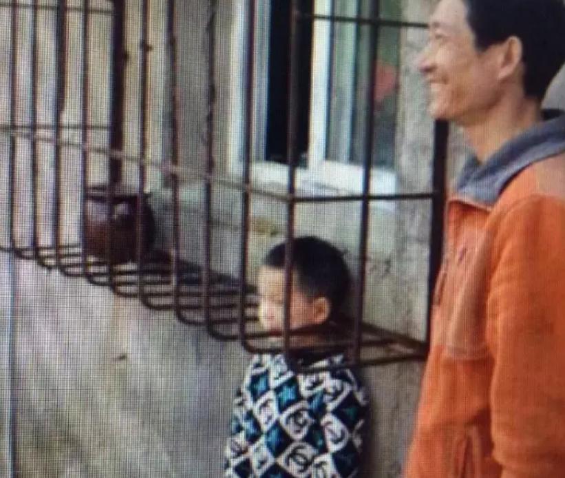 养儿子怎样养才能养好看,养儿子要怎么养了才能更帅气