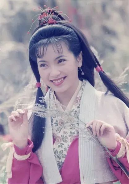 罗美薇是罗明珠吗,罗明珠葬礼罗美薇