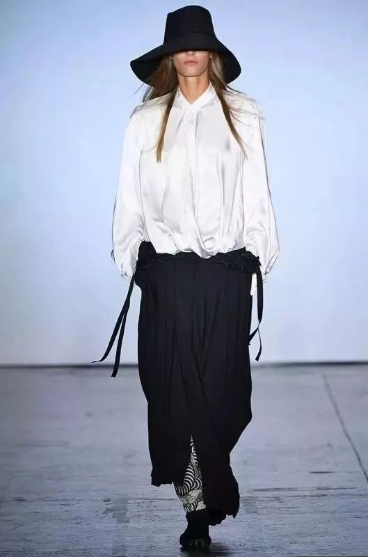 地素和江南布衣是一家吗,地素跟江南布衣哪个品牌更好