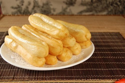 怎么才能把油条做成好吃的油条,正宗油条的做法和配方自制更放心