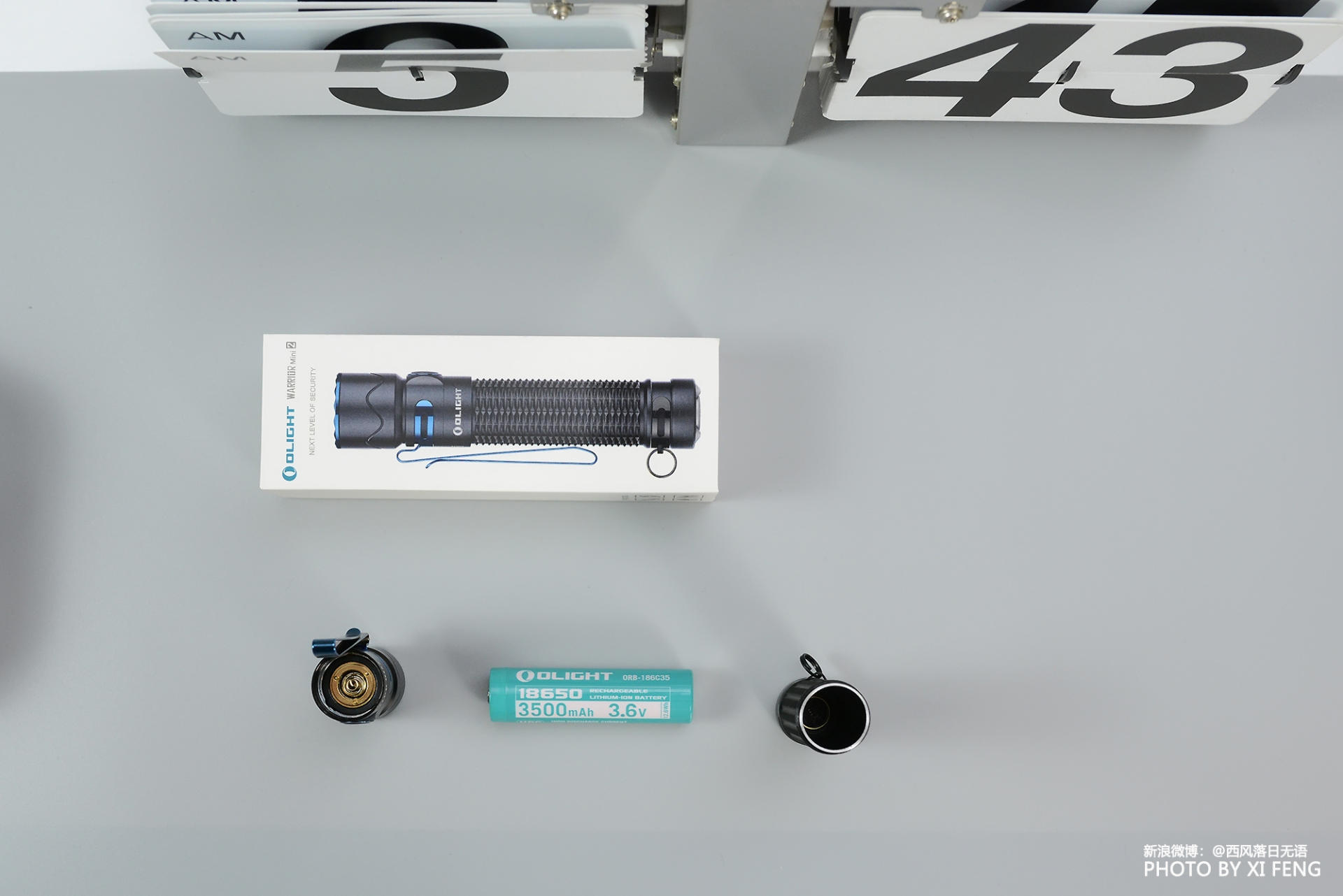 入坑战术手电，老司机推荐了OlightWarriormini2