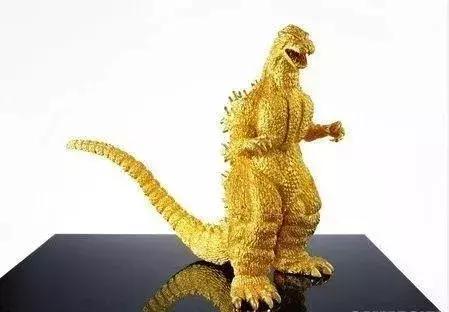 一面墙的手办值一套房,一整面墙的手办