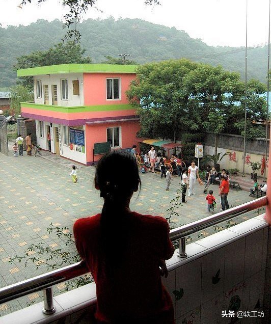 班级群里老师给家长发红包吗,过年班级群里家长让发红包怎么办