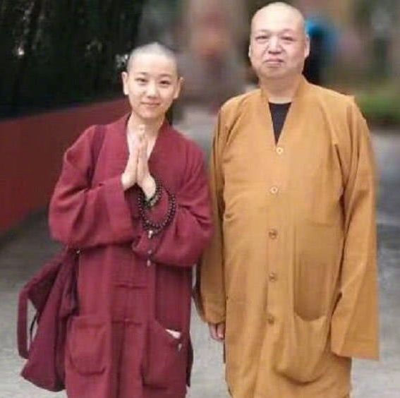 还记得还珠格格里的小鸽子,还珠格格小鸽子为什么出家