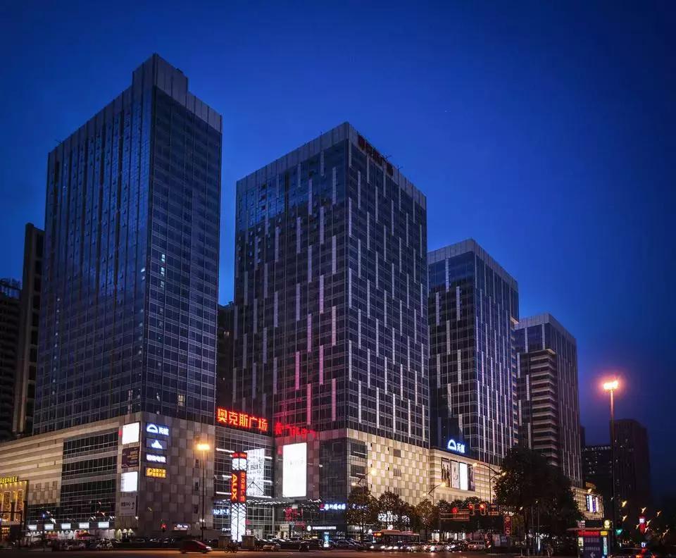 长沙岳麓区最火的商场,长沙岳麓区最好的商场