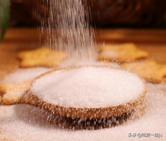 绵白糖与白砂糖什么区别,绵白糖和白砂糖的区别在哪里