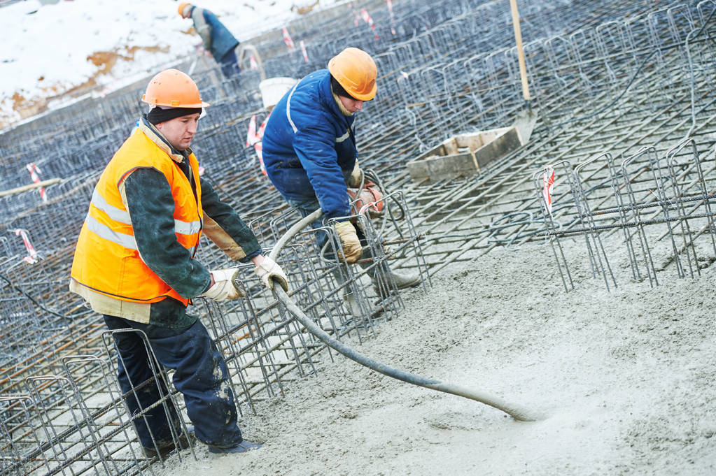 广联达怎么算混凝土用量,混凝土空心砖每平米用量