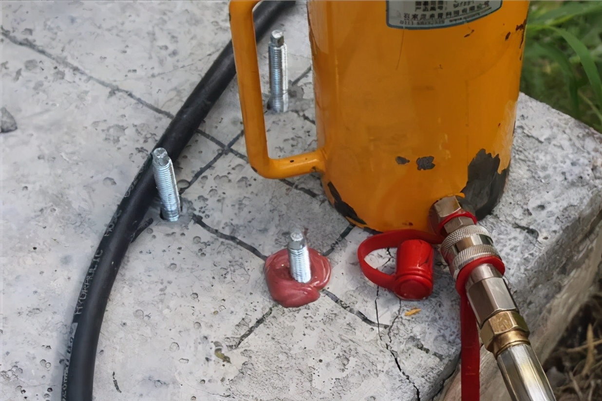 植筋胶是注胶吗,植筋胶注射和桶装区别