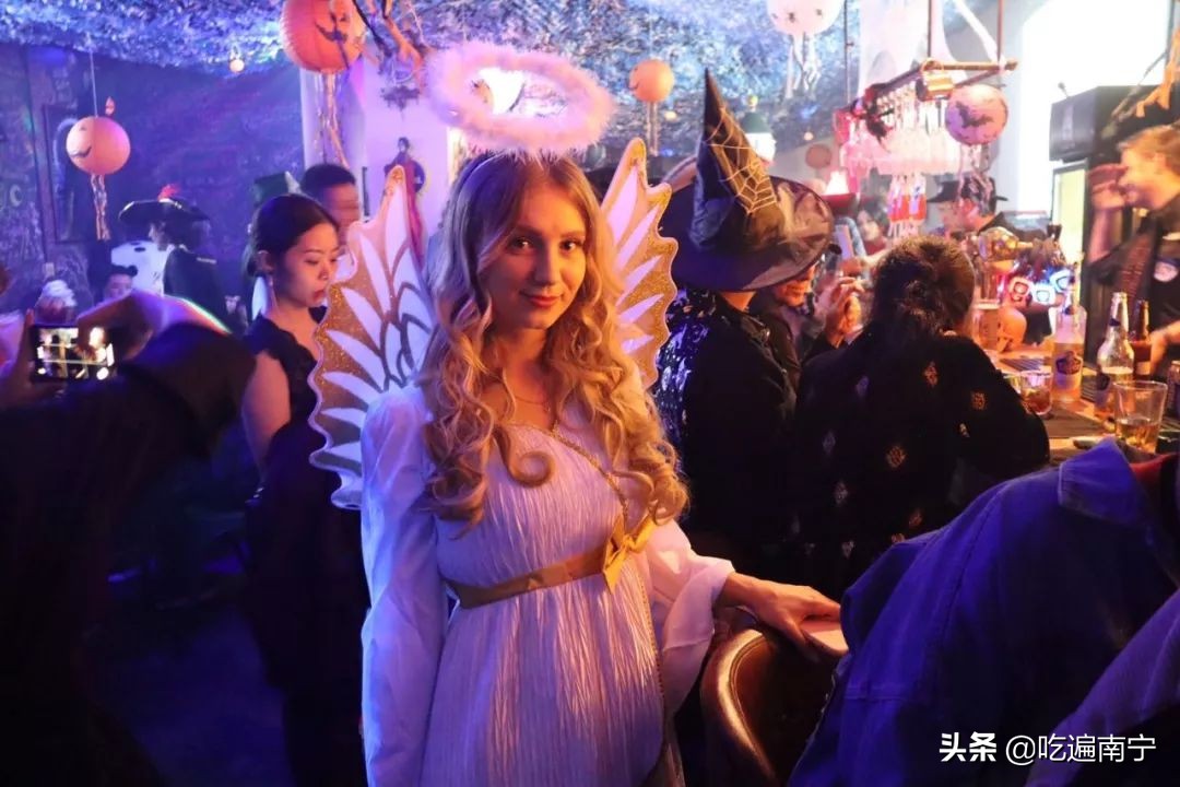 在南宁一家很出名的酒吧,南宁外国人开的酒吧