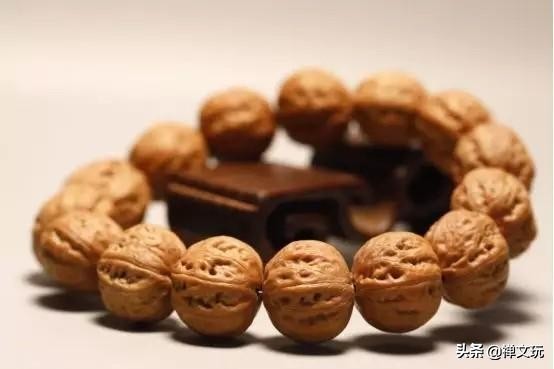 文玩小核桃手串什么品种最好,文玩小核桃手串蚂蚁纹