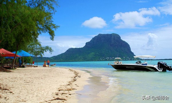 蜜月旅行推荐去的地方,度蜜月适合去的地方自驾游