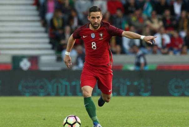 低调的中场大师蒿俊闵,穆里尼奥离开狼队