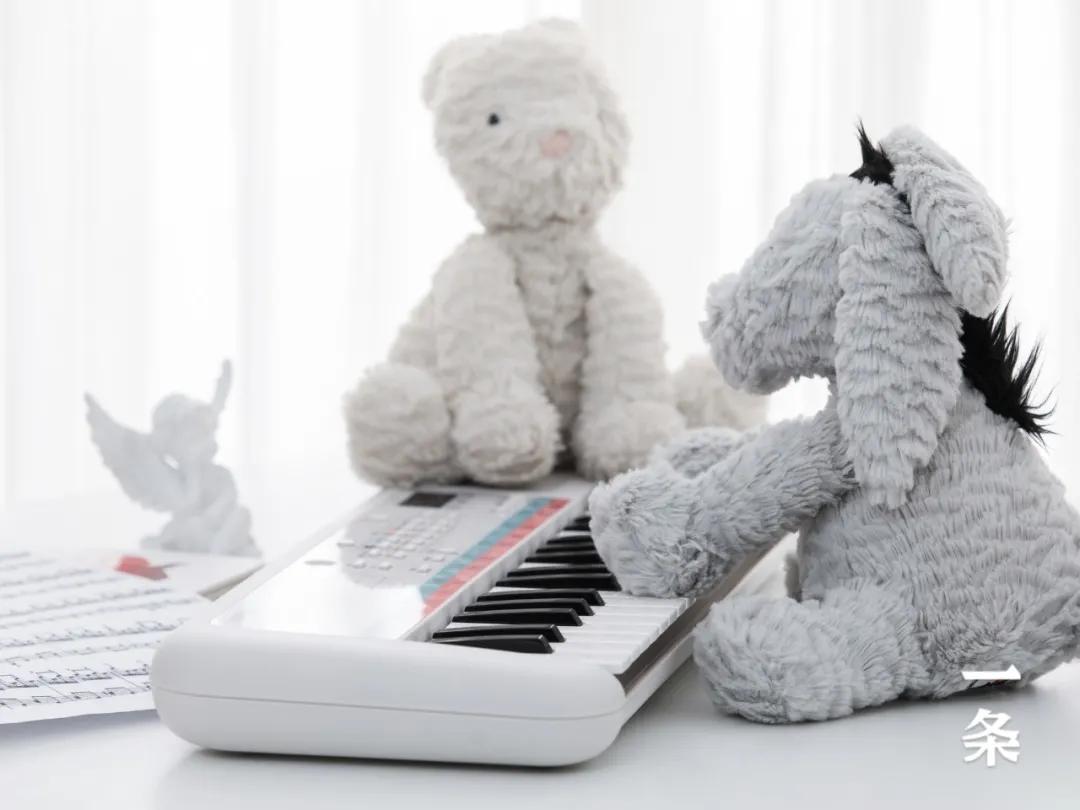 雅马哈出了台400元的电子琴！小孩、大人弹得停不下来