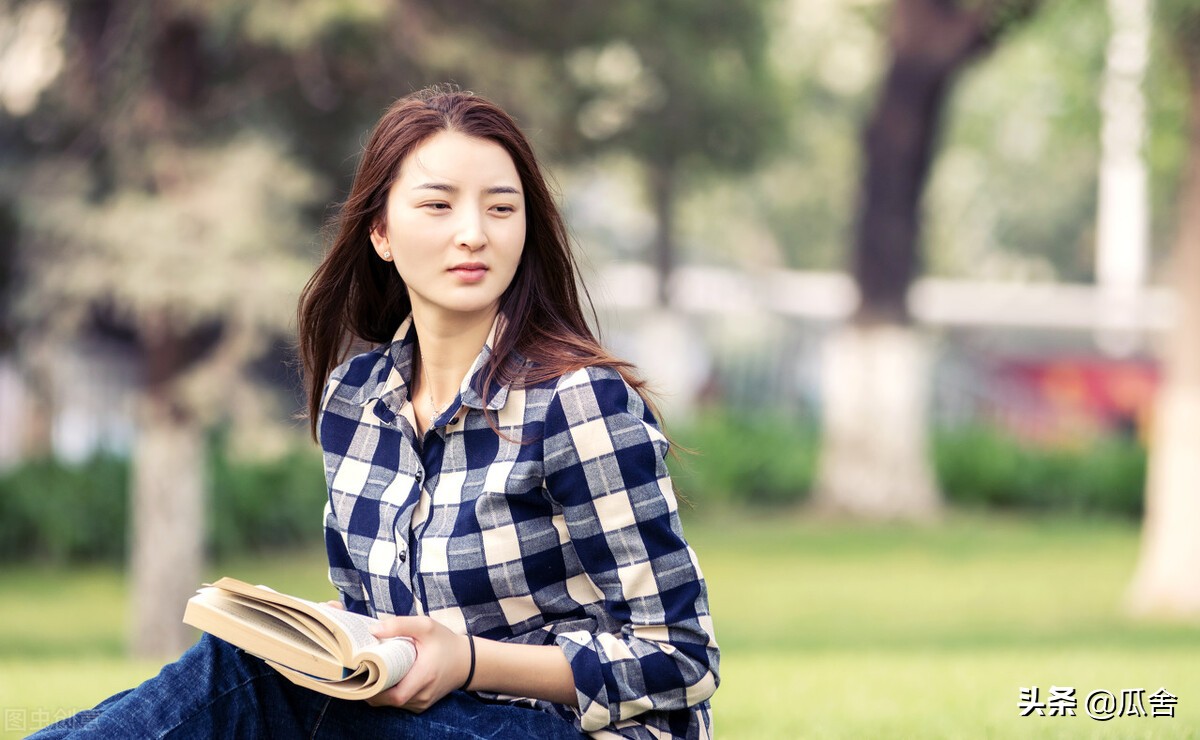 另类同学集会,低调的女同学集会