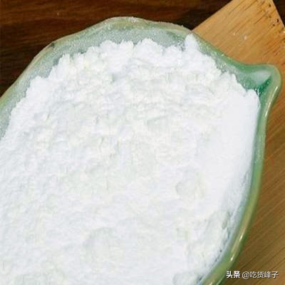 面粉淀粉生粉的区别,淀粉和生粉面粉有什么区别