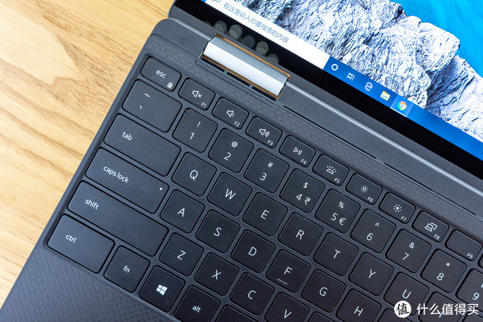 戴尔xps13-9310屏幕尺寸,dellxps13-7390没有人脸识别吗