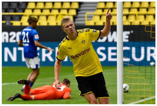 多名球员进球后拥抱亲吻，激动心情难以抑制？德国官员：建议红牌