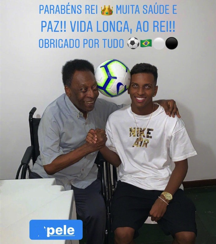 贝利颁发c罗奖,贝利宣布c罗金球奖