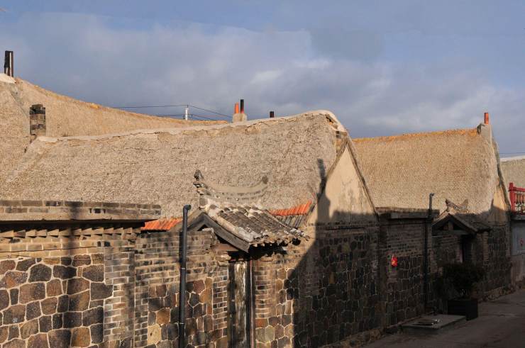 荣成海草房驿站,荣成生态民居海草房