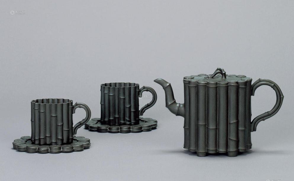 中国工艺美术大师紫砂壶价格,现代工艺美术大师瓷器拍卖