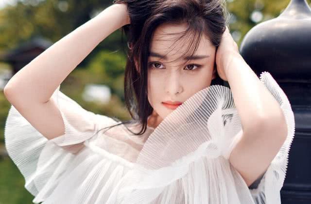 娱乐圈学历低的女明星,娱乐圈中低学历的明星赵丽颖