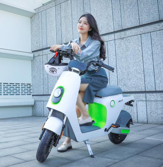 绿源液冷电动车inno9速度,绿源inno系列车型