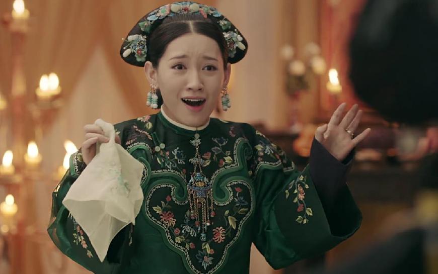 乾隆把格格嫁给丰绅殷德,乾隆生育的第一个孩子