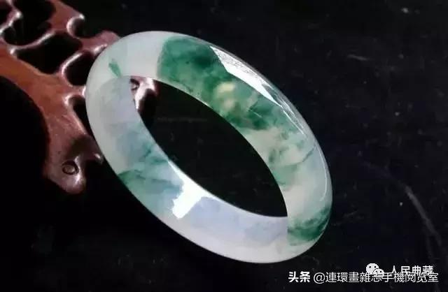 翡翠的品种等级与价格,翡翠绿色品种图片大全