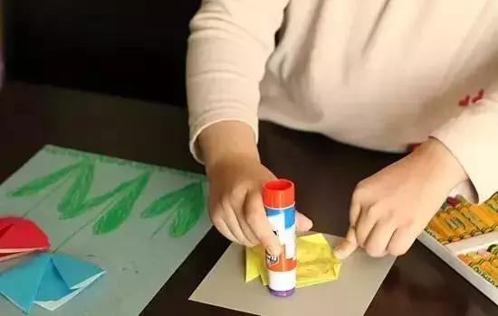 自制手工节日贺卡材料,手工制作节日贺卡幼儿园教程