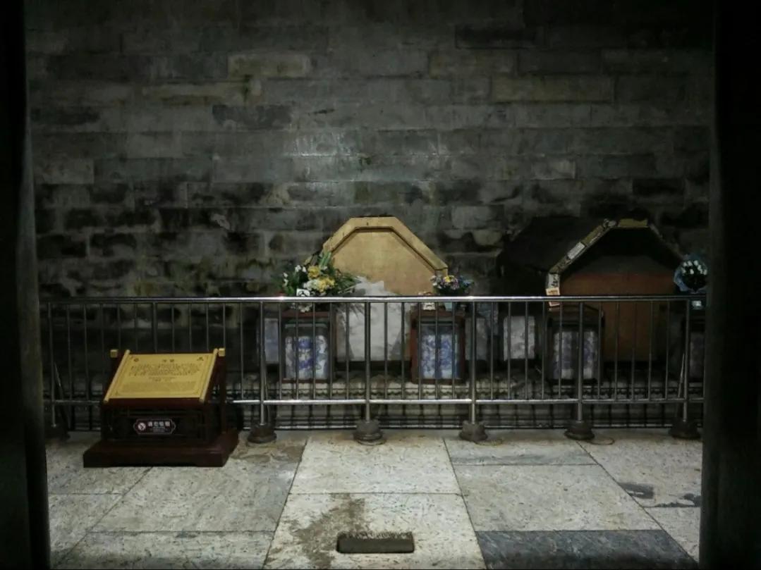 末代皇帝溥仪：丢失大清皇位，选择坐上了那肮脏傀儡的满洲帝位