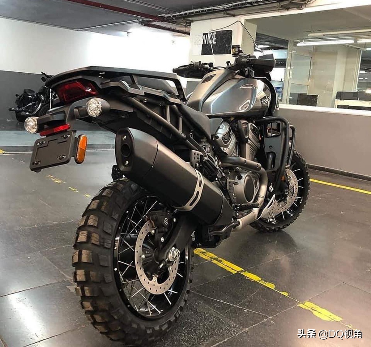 宝马水鸟1250adv和哈雷泛美,水鸟adv和哈雷怎么选