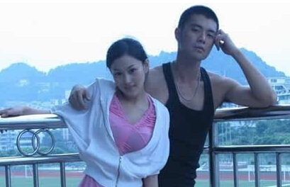 22岁当足球宝贝，一路被群嘲，33岁的她演配角美过主角