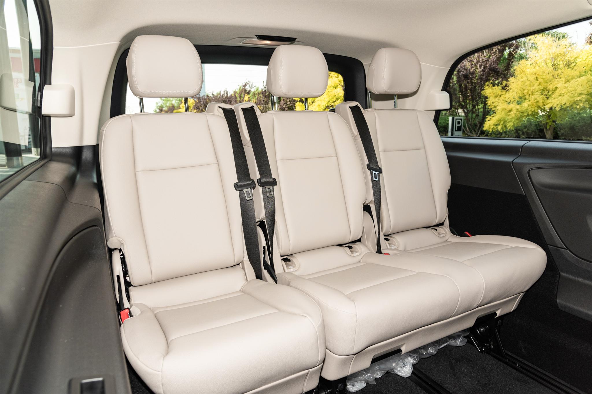 奔驰威霆2020款上市7座,威霆7at变速箱还是9at好