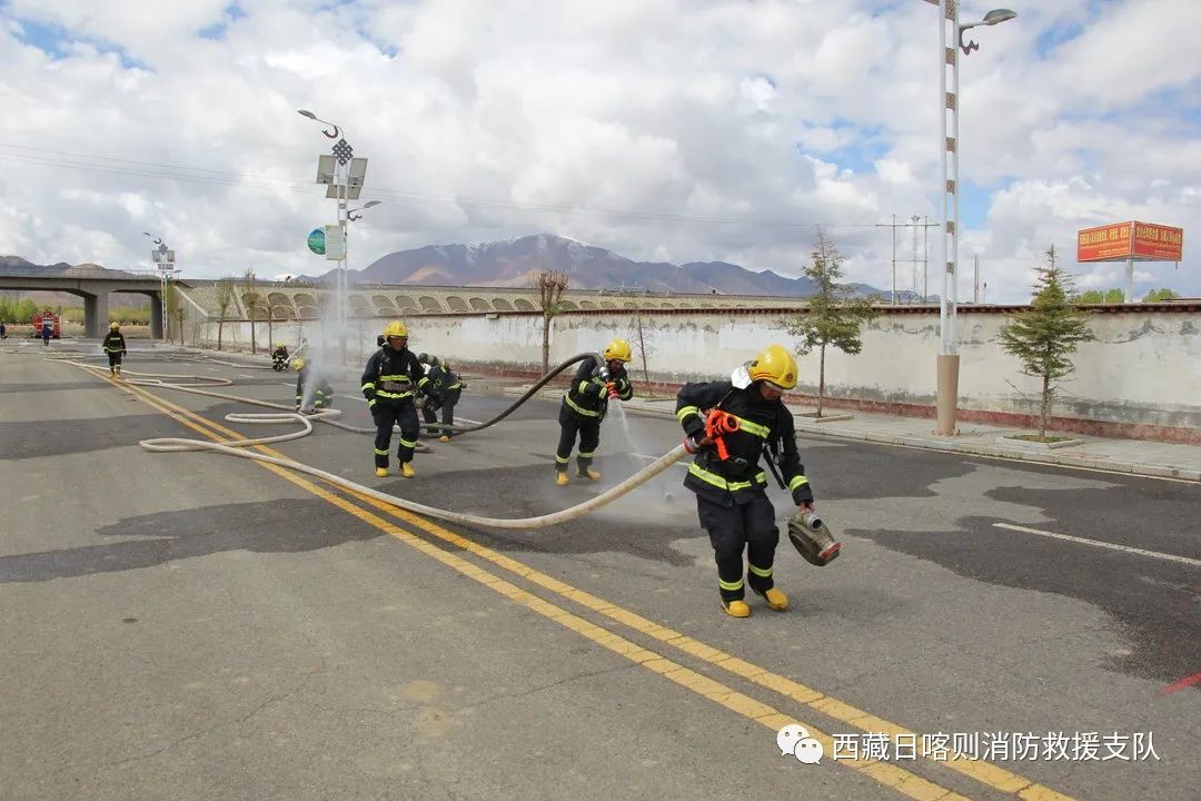开展应急救援装备实操培训,民兵消防救援技能培训班