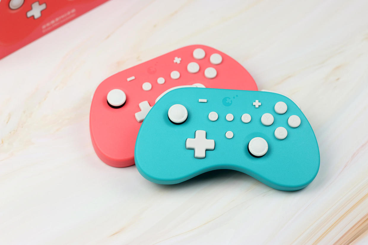 谷粒精灵Pro手柄体验：细腻振动高速回应，体感加持更爽快