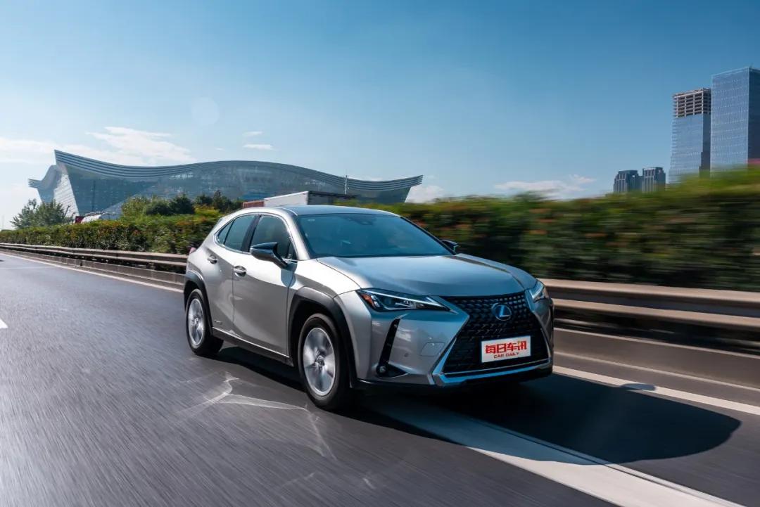 雷克萨斯ux260试驾体验,雷克萨斯ux260h试驾体验